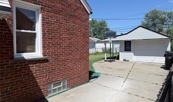 10061 Colwell Ave, Allen Park, MI 48101