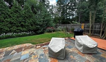11640 Vista Forest Dr, Alpharetta, GA 30005