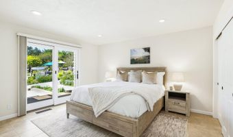 321 Pine Forest Dr, Aptos, CA 95003