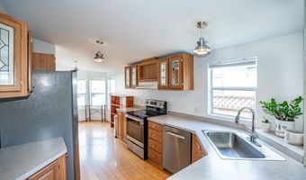 1856 Becca Ct SE, Albany, OR 97322