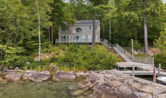 156 Big Barndoor Is, Alton, NH 03810
