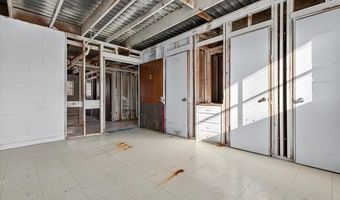 411 S 4th St, Barnsdall, OK 74002