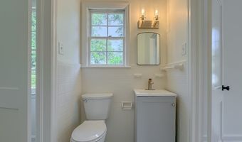 1107 Pine St, Bainbridge, GA 39819