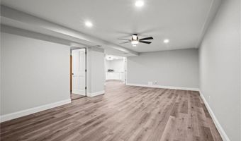 22617 155th St, Basehor, KS 66007