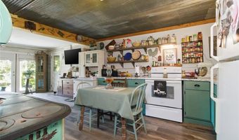 210 County Road 320, Alton, MO 65606