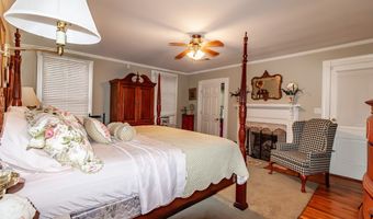 110 Hall St, Bainbridge, GA 39819