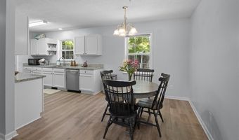 137 Fullers Way, Aberdeen, NC 28315