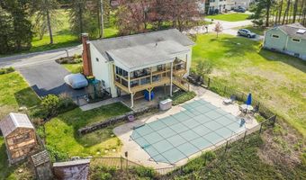 13 Groton Shirley Rd, Ayer, MA 01432