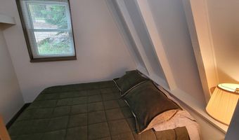 32 Duffys Ln, Cascade, ID 83611