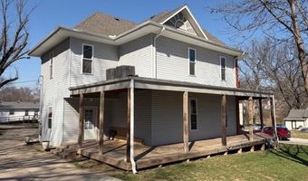 401 N 9th St, Atchison, KS 66002