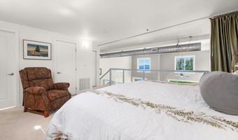 3990 ABBEY Ln B411, Astoria, OR 97103