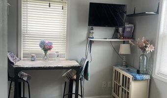 7827 PRICE Ln, Baltimore, MD 21237