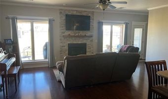 5817 Woodland Rd, Bartlesville, OK 74006