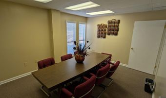 9654 Brookline Ave #110, Baton Rouge, LA 70809