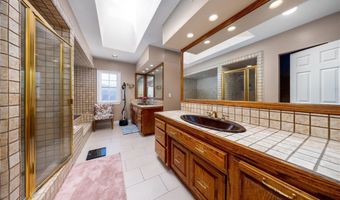 1531 Rodeo Rd, Arcadia, CA 91006