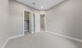 6033 Silvalde Ln, Las Vegas, NV 89135