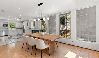 6023 WALHONDING Rd, Bethesda, MD 20816