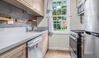 248 N THOMAS St N 1, Arlington, VA 22203