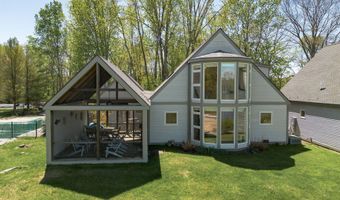 322 Arcadia Dr, Ancramdale, NY 12503