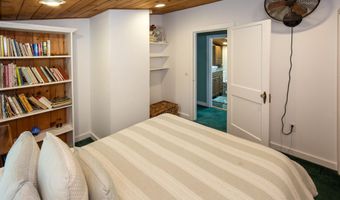 18 Glen Mary Rd, Bar Harbor, ME 04609