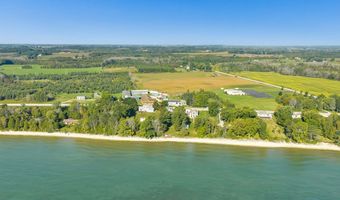 N7240 Hwy 42, Algoma, WI 54201