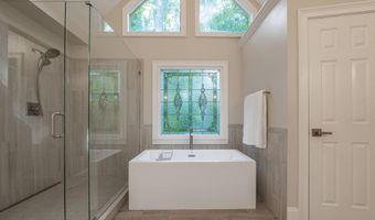 10650 Centennial Dr, Alpharetta, GA 30022