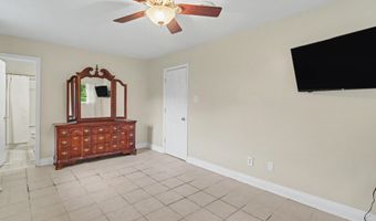 897 Auburn Dr, Biloxi, MS 39532