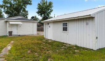 672 W Cherry St, Austin, IN 47102