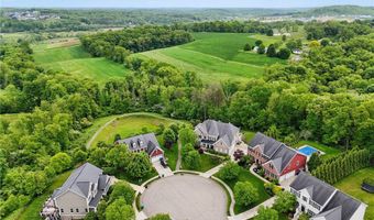 322 Dirkshire Ct, Adams Twp., PA 16046