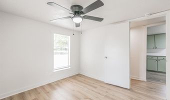 211 S Line St, Weatherford, TX 76086