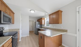 24 Bridle Dr, Angier, NC 27501