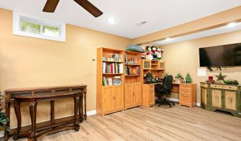 1007 Pembrooke Dr, Bardstown, KY 40004