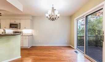 2434 Mulberry Ct, Ann Arbor, MI 48104