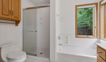 7690 Gibraltar Ter, Apple Valley, MN 55124