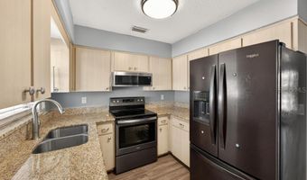 42210 W LAKEVIEW Dr, Altoona, FL 32702