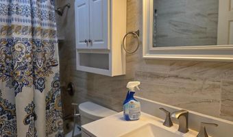 22 OYSTER BAY Rd, Absecon, NJ 08201