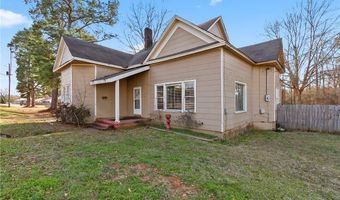 514 3rd St, Aliceville, AL 35442