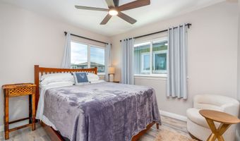 305 Pulihi St, Kahului, HI 96732