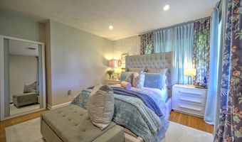 76 Tuttle St, Bristol, CT 06010