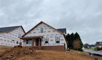 2613 High Meadow Dr, Asheboro, NC 27205