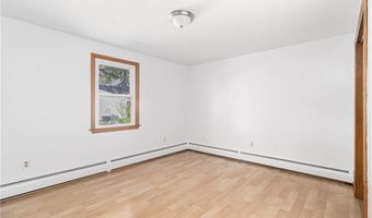 24 Seneca St, Coventry, RI 02816