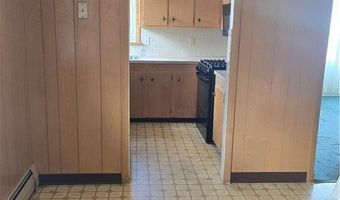 11 Coes St, North Providence, RI 02904