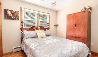 46 Jeanette Rd, Danbury, CT 06811