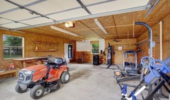 306 SE 4th St, Antlers, OK 74523