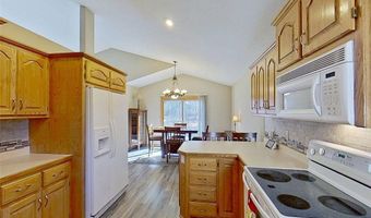 82 141st Ln NW, Andover, MN 55304