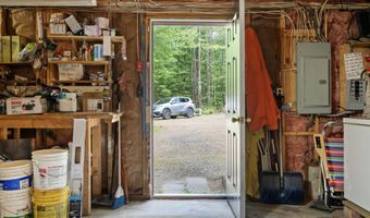 175 Buck N Doe Trl, Augusta, ME 04330