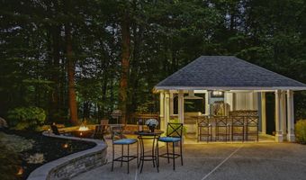 4 Brushwood Dr, Atkinson, NH 03811