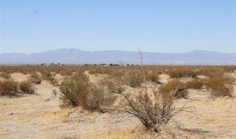 18 Skyranch Rd, Adelanto, CA 92301