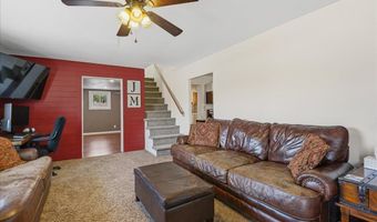 3903 BEVANS St, Cheyenne, WY 82009
