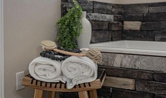 1810 S Bobwhite Dr, Ammon, ID 83401